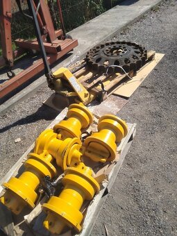 Pojazdové rolne pre buldozér T130/T170 - 4