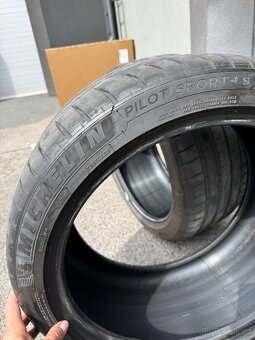 Michelin Pilot Sport 4S 275/35 r19 100y - 4
