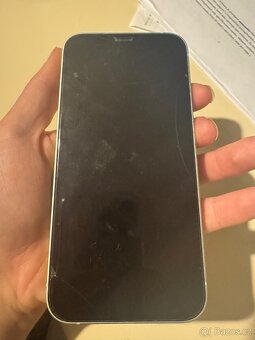 iPhone 12 - 4