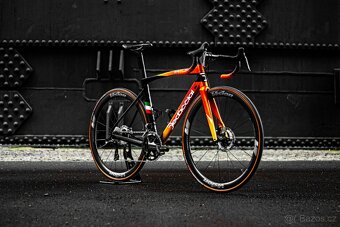 Dedacciai Scuro 25, Shimano Ultegra Di2 2x12, Vision Metron - 4