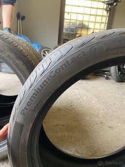Letní pneu 235/40 R19 - 4