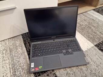 6 Jádrovy Lenovo Legion s Brašnou na filmy hry internet atd - 4