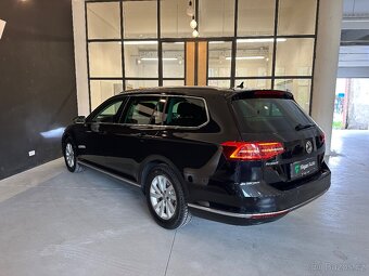 VW PASSAT VARIANT B8 2.0TDI 110KW HIGHLINE LED NAVI ROZVODY - 4