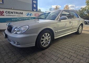 Hyundai Sonata 2.0-po kroupách,jinak TOP stav - 4