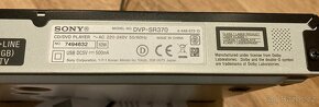 CD/DVD přehrávač Sony se vstupem USB, DO - 4