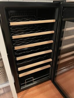 Prodám vinotéku ETA 952990010GN 28 lahví - zánovní - 4