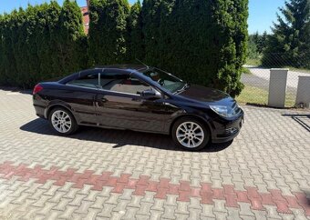 Opel Astra 1,6i TT Kabrio pravidel. servi benzín - 4