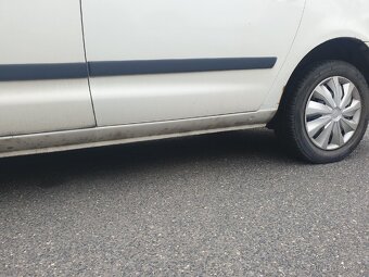 Prodám VW Sharan 1.9 tdi 85kw - 4