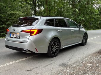 Corolla, 1.8Hybrid E-Cvt Comfort Sports,ČR,DPH - 4
