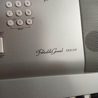 Yamaha PSR 295 - 4