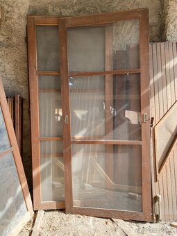 Dřevěné Posuvné dveře 3 panely - 4