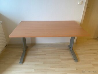Kancelarsky stul velky ve vybornem stavu - 4