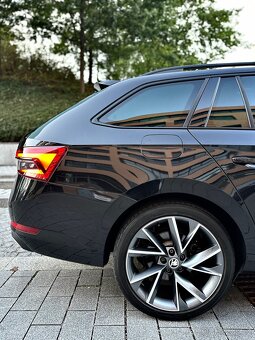 Škoda Superb 3, 2.0 TDi, 110 kw, DSG, SPORTLINE - 4