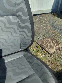 Sedačky Fabia II - vlnky - 4