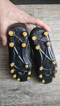 Kopačky lisovky Umbro Solista vel 33 - 4