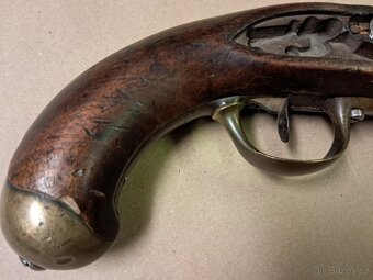 křesadlová pistole - 4