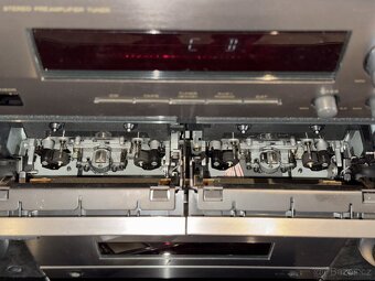 Hitachi HiFi věž s ovladačem - 4