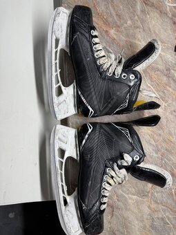 Brusle 42 Bauer supreme s150 - 4