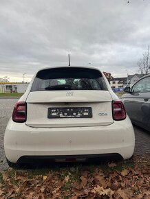 Fiat 500E bílá barva 2021 - 4