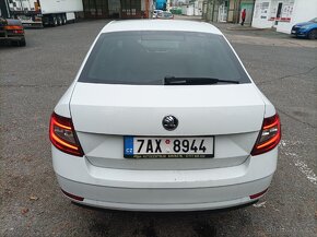 Škoda Octavia-1.8tsi-ČR-automat - 4
