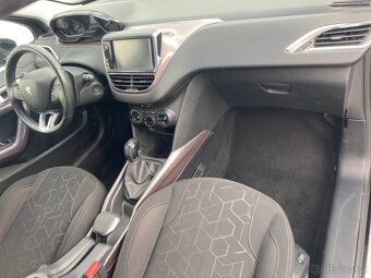 Peugeot 2008, 1,2 VTi, vyhř.sedačky, tažné, nová STK - 4