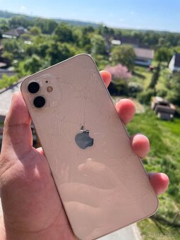 iPhone 12 - 4