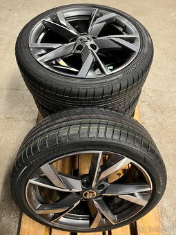 Octavia 4 R19 Nová originální letní sada (2025) - 4