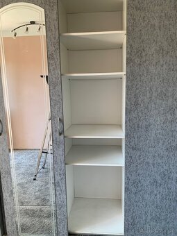 Šatní skříň - 4