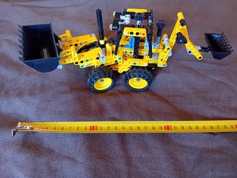 LEGO TECHNIC - už jen Letadlo a Bagr - 4