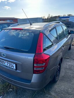 Kia Ceed 1.6 CRDi 85kw, 2009, ČR - 4