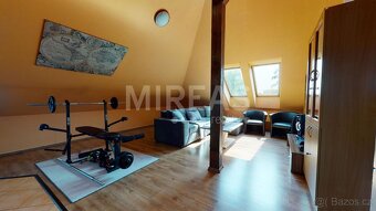 Milovice, prodej podkrovního bytu 3+kk v OV 88,5m2 okres Nym - 4
