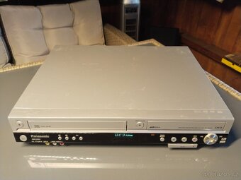 Panasonic DMR-ES35V VHS DVD rekordér / DV vstup - 4