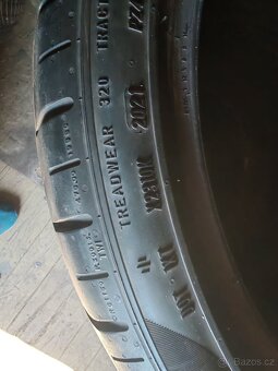 225/40/19 Pirelli 2ks - 4