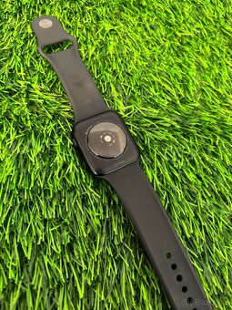 Apple watch SE 2 44mm - 92% baterie - 4