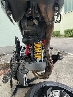 Ducati Hypermotard 796 - 4