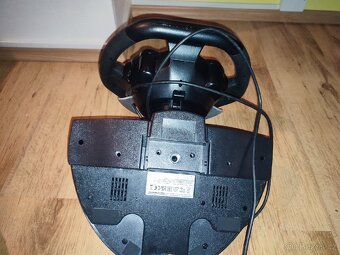 Volant Thrustmaster T80 Ferrari 488 GTB Edition - 4