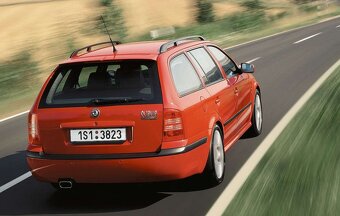 Škoda octavia I - Nové orig. zadní brzdové světlo RS combi - 4
