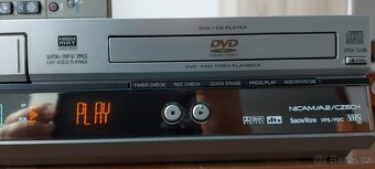 COMBO PANASONIC NV-VP30EP/DVD/VHS/ - 4