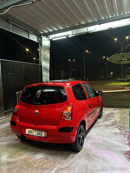Renault Twingo 1.2 2011 rok - 4