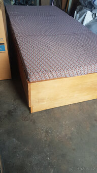 Válenda s úložným prostorem - 4