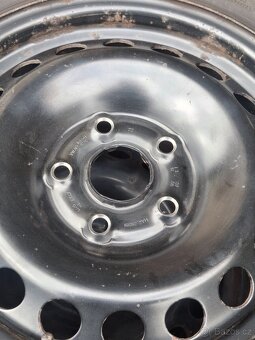 Zimní sada kol 195/65 R15 - 4