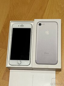 iPhone 7 128 gb stříbrný - 4