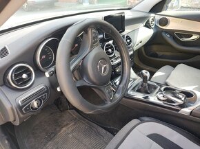 Neježděný Mercedes - 4