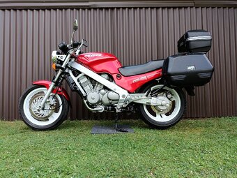 Honda NTV 650 - 4