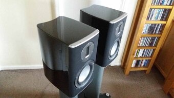 Reproduktory Monitor Audio Platinum PL100 a odpovídající sto - 4