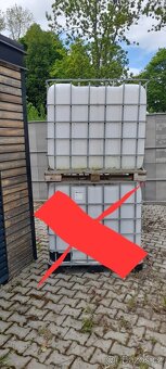 Prodám 1000L nádrž - 4