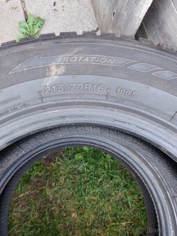 Pneu 215/70 R16 - 4
