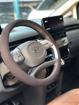 Hyundai Staria Luxury 4x4 panorama 2,2 diesel - 4