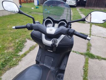 Yamaha xmax 125 - 4