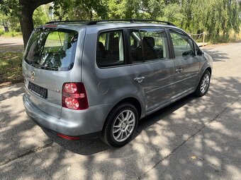 Volkswagen Touran 1.4tsi, naj 106 tis. km, vyhř. sedačky. - 4